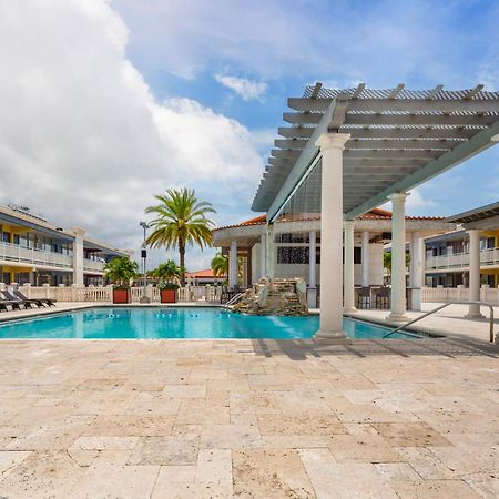 Quality Inn And Conference Center Tampa-Brandon Heartland Εξωτερικό φωτογραφία