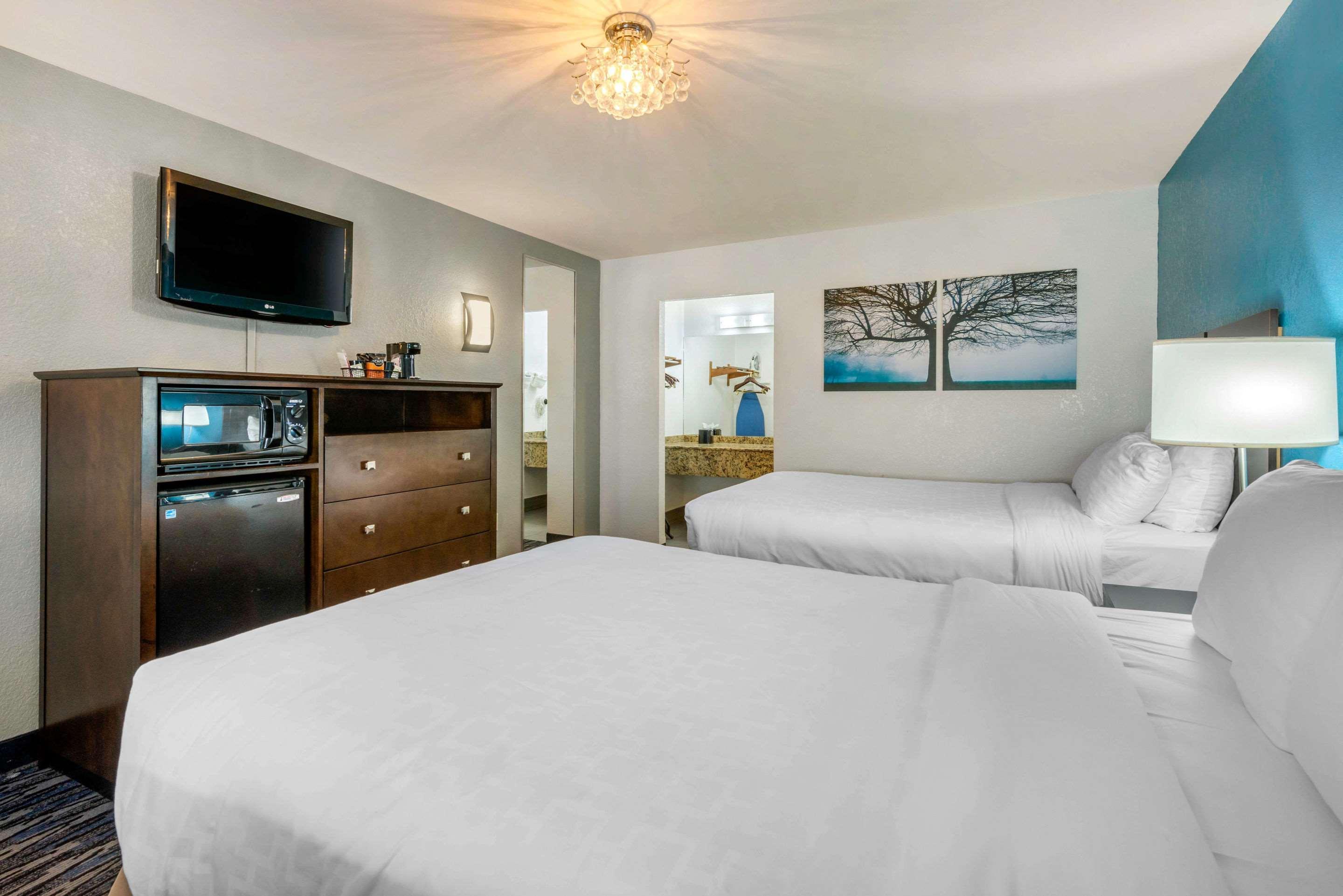 Quality Inn And Conference Center Tampa-Brandon Heartland Εξωτερικό φωτογραφία