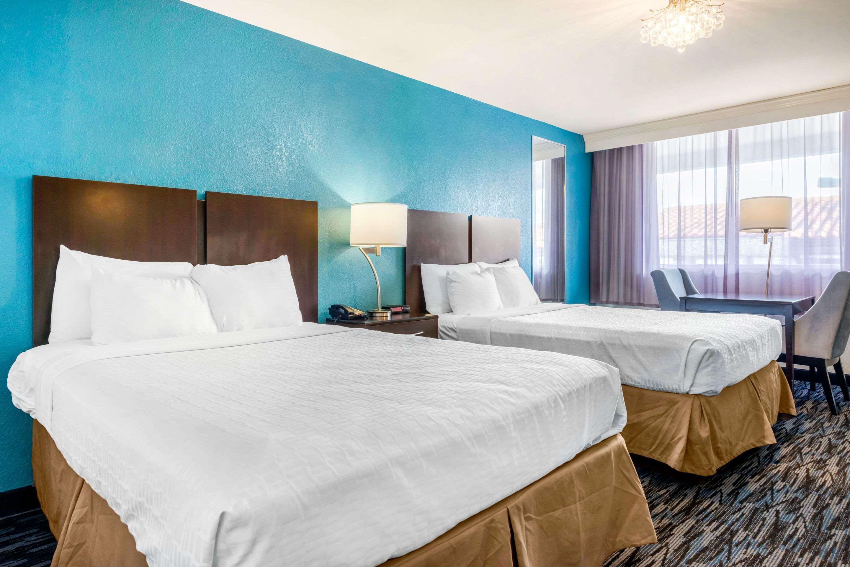 Quality Inn And Conference Center Tampa-Brandon Heartland Εξωτερικό φωτογραφία